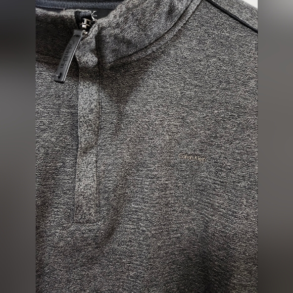 Calvin Klein 1/4 Zip-up Sweater XL - Picture 3 of 6